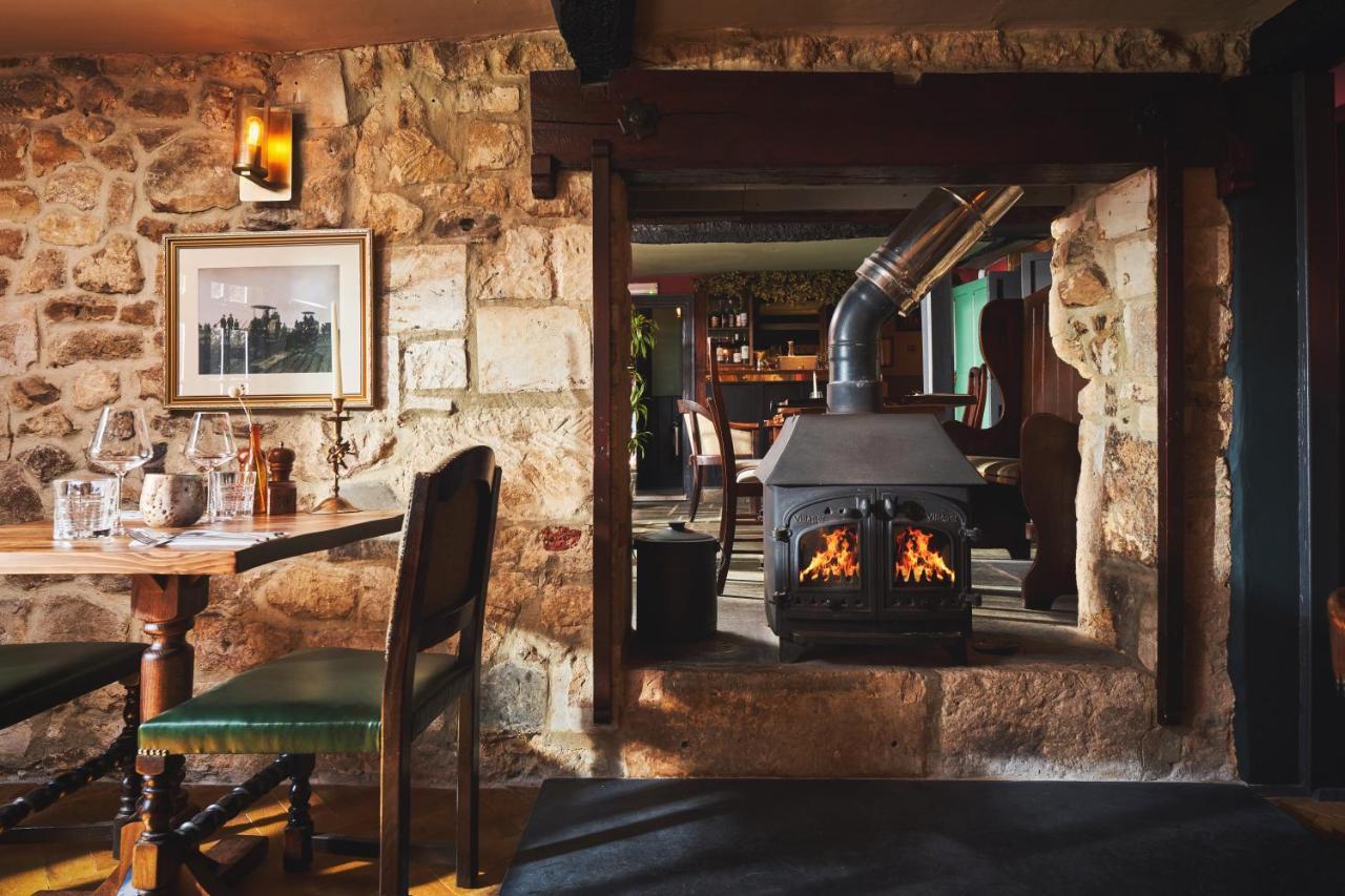 The Masons Arms Hotel Branscombe Exterior foto