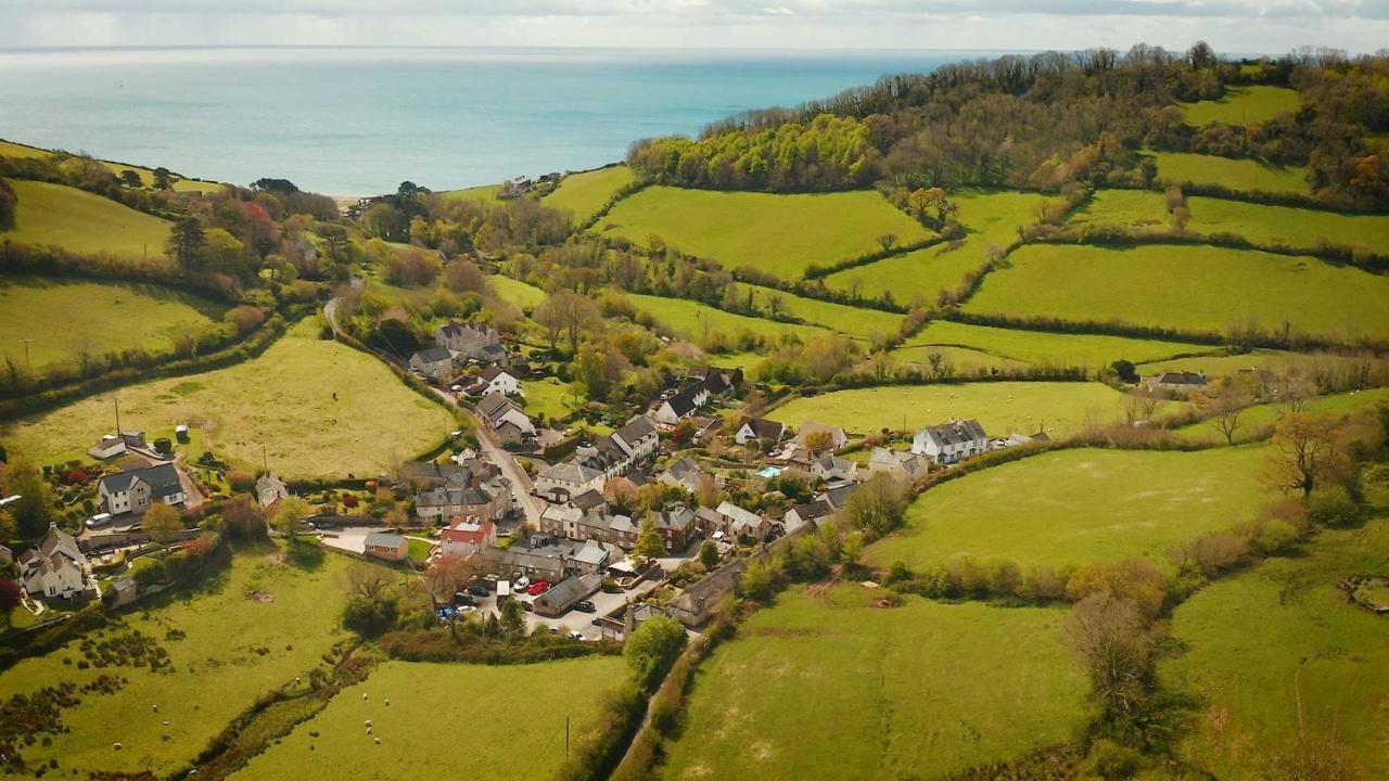 The Masons Arms Hotel Branscombe Exterior foto